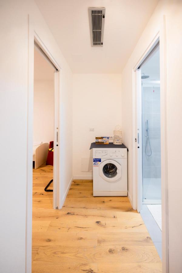 Апартаменты Nuovissimo Bilocale In Zona Navigli/Romolo Милан Экстерьер фото
